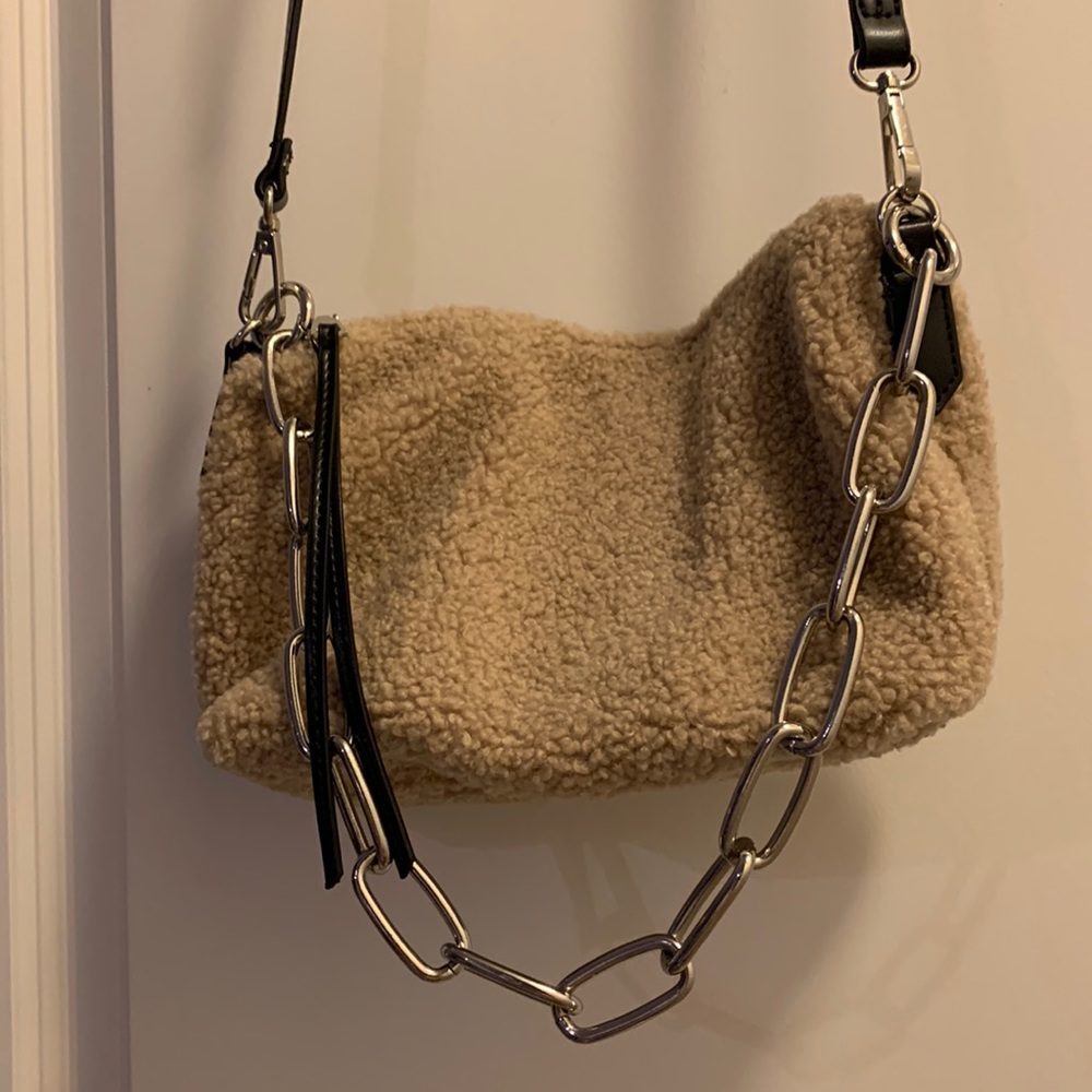 Shoulder bag